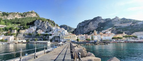 Experience the Italian coast by ferry; how to travel to Procida, Capri, Sardinia, Sorrento and beyond