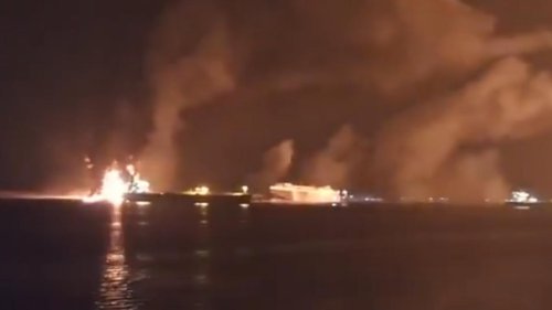Les États-Unis ont « détruit » un port pétrolier utilisé par les Houthis, les premières images montrent des dégâts importants