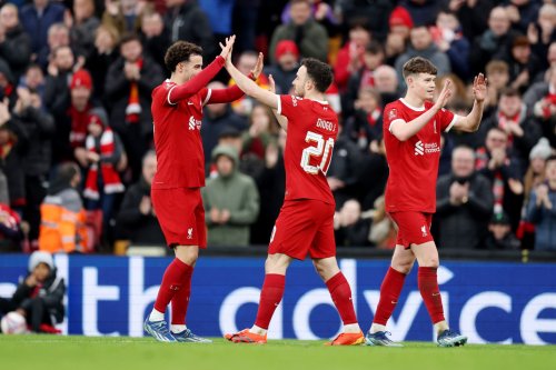 Jurgen Klopp hoping 'unbelievable' Liverpool player will be back from injury to face Brighton