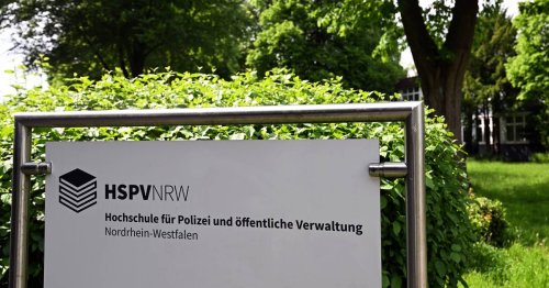 Nach Tweet: Polizei-Hochschule NRW hält an Rauswurf von Dozentin Aslan fest