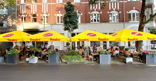Sondernutzungsgebühr in Düsseldorf: Gastronomie muss für Terrassen wieder zahlen