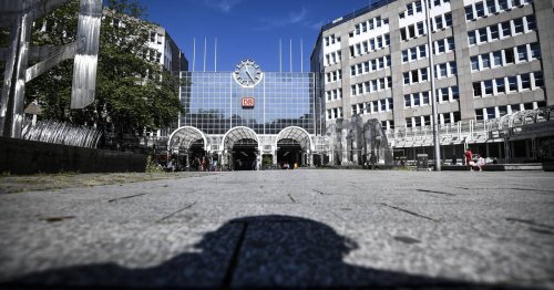 Kritik an Bertha-von-Suttner-Platz: Verdreckte Bahnhofsrückseite macht Düsseldorfer Politik ratlos