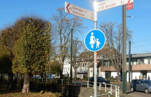 Radverkehr in Düsseldorf: Start der neuen Radweg-Kennzeichnung