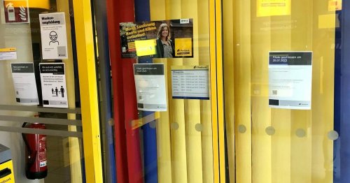 Kunden in Solingen stehen vor geschlossener Tür: Hauptpost ist mindestens eine Woche zu