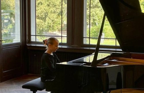 Musikschule Leichlingen: Lilly und Johannes erspielen sich Preise bei „Jugend musiziert“