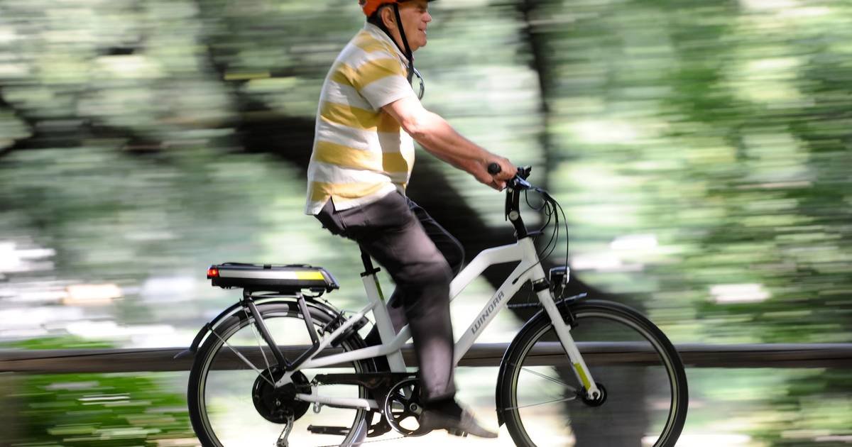 Auto & Mobil cover image