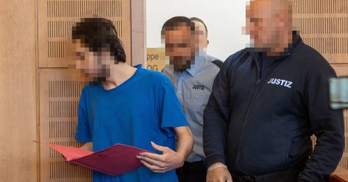 Prozess wegen sexuellen Missbrauchs an Krefelder Schulen: „Kannst du mal deine Schuhe ausziehen?“ – 26 -Jähriger schweigt zu Vorwürfen