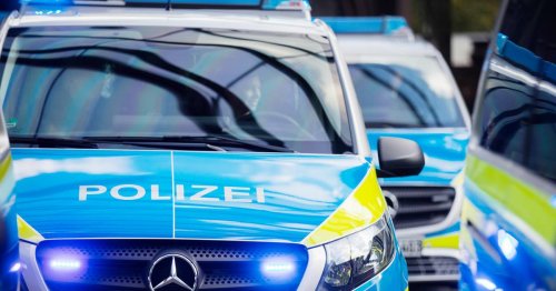 Wilde Fahrt in Hagen: Jugendliche flüchten zu dritt auf Motorrad vor Polizei