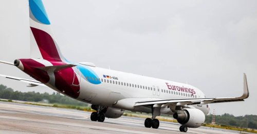 Flughafen Paderborn-Lippstadt: Heck von Eurowings-Maschine prallt bei Landung auf