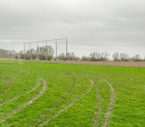 Vandalismus auf dem Sportplatz: Sportplatz des VfR Warbeyen erneut das Ziel mutwilliger Zerstörung