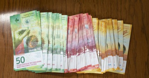 Ehrliche Finder: Ehepaar findet 20.000 Franken und bringt sie dem Besitzer zurück