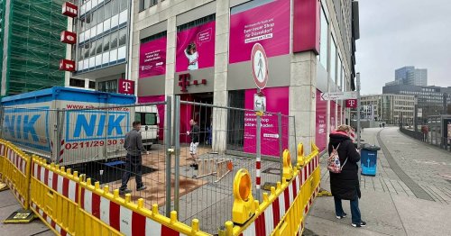Shop in Düsseldorf zieht um: Telekom baut an der Schadowstraße um