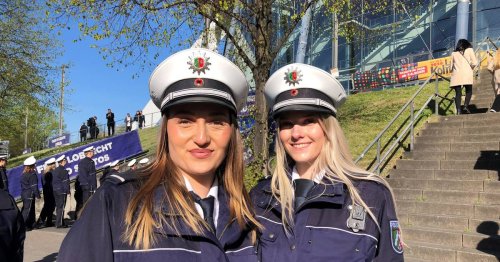Nachwuchs für die NRW-Polizei: Fast 3000 junge Menschen legen Diensteid in Köln ab – „Wir brauchen Sie alle!“