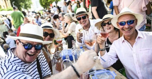 Frankreichfest in Düsseldorf: 100.000 Gäste feiern ein französisches Fest