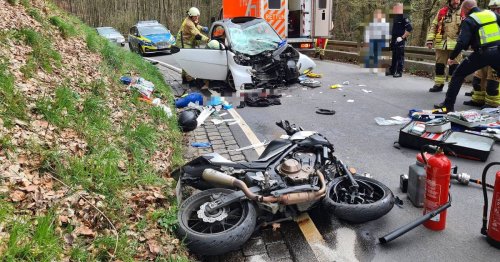 Junger Motorradfahrer aus Leverkusen: 18-Jähriger schwebt nach Unfall in Lebensgefahr