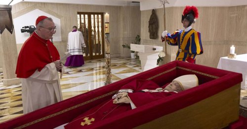 Trauer um den Papst: Scholz fliegt nach Rom — Merz aber nicht