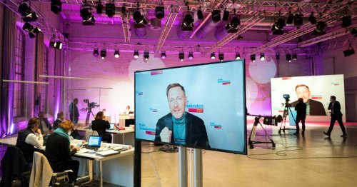 FDP-Landesparteitag in NRW: Christian Lindner schickt „Herzliche Grüße aus Berlin“
