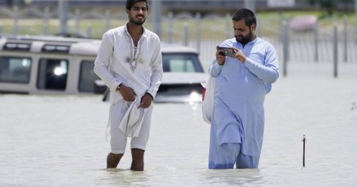 Unwetter in Dubai: Emirate kämpfen mit den Folgen historischer Überschwemmung