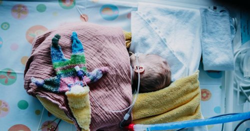 Viele Kleinkinder mit RS-Virus und Influenza: Mönchengladbacher Kinderklinik ist voll belegt – Lage dramatisch