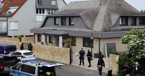 Prozess nach Razzia gegen Großfamilie: Clan-Chef nach „Deal“ zurück in Leverkusener Villa