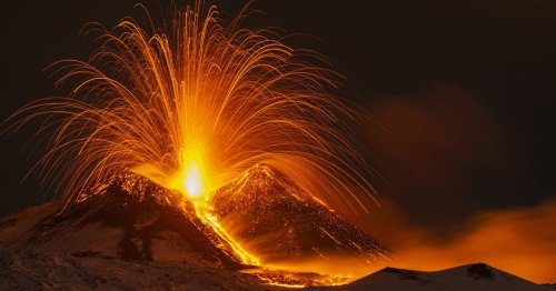 Vulkan auf Sizilien: Der Ätna spuckt wieder Lava
