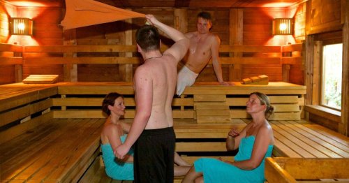 Bürgerbad Hückeswagen: Bürger unterzeichnen Petition für den Erhalt der Sauna