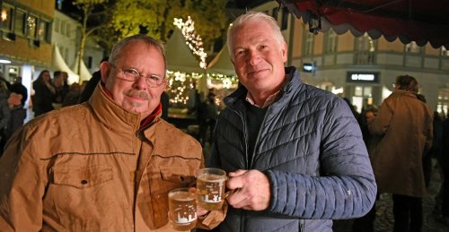 “Markt der Sterne“ in Kempen eröffnet: „Anglühen“ beim Weihnachtsmarkt