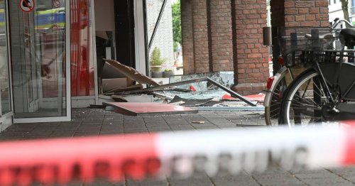 Sparkasse in St. Tönis: Nach Angriff auf Geldautomaten – zweiter Sprengsatz gefunden