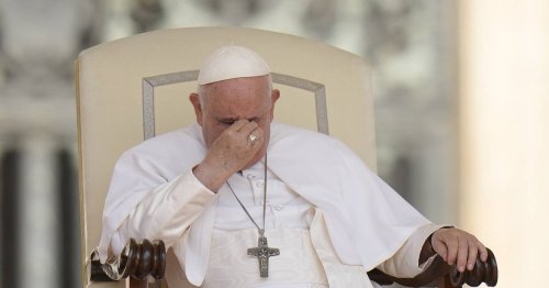 Medienbericht: Papst Franziskus offenbar im Krankenhaus