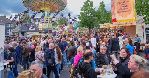 Tausende Besucher beim Dürpelfest in Solingen: Ohligs ist drei Tage lang in Feierlaune