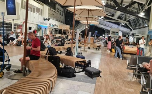 Chaos um Flug DE1017 von Nizza nach Düsseldorf: Die abenteuerliche Geschichte von 200 gestrandeten Passagieren