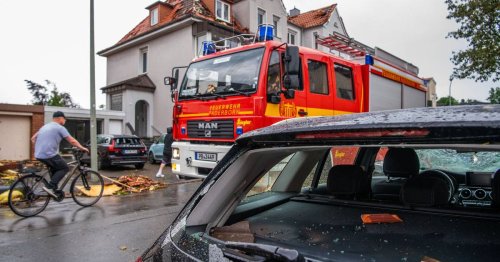 Sturmtief „Emmelinde“: Unwetter zieht über NRW - mindestens 43 Verletzte in Paderborn