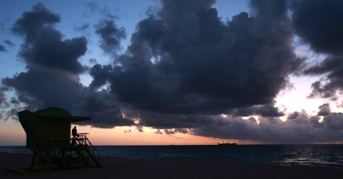 Beim Filmen des Sonnenaufgangs: Mann stirbt in Florida unter einstürzender Düne