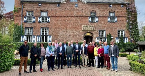 Kreis-CDU besucht Schloss Walbeck: Ein Ort zum Entspannen