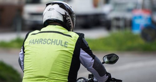Fahren lernen in NRW: So viel kostet der Motorradführerschein 2024