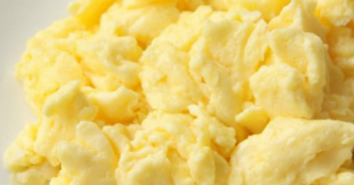 We are all cooking scrambled eggs wrong & the one ingredient we must use
