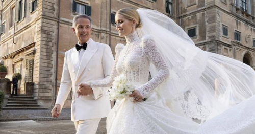 Princess Diana’s niece Kitty Spencer wore 5 dresses marrying billionaire (62)