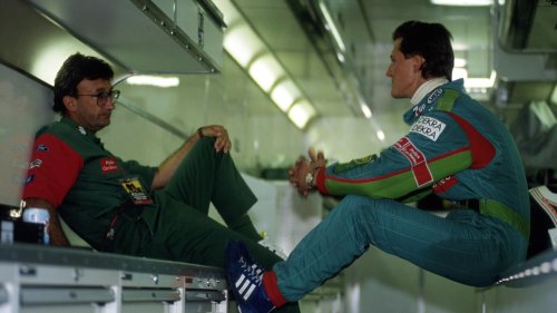 Schumis erster Formel 1-Teamchef Eddie Jordan über Corinna Schumacher "Sie ist wie eine Gefangene"