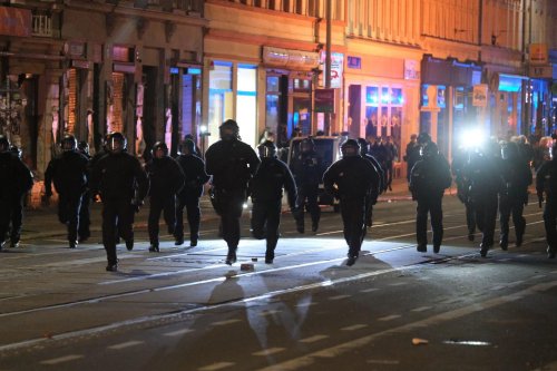Leipzig kommt nicht zur Ruhe: Kritik an Polizei