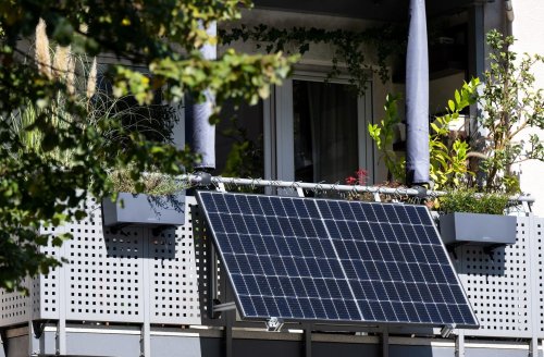 FDP: Leichtere Genehmigungsverfahren für Balkon-Solaranlagen