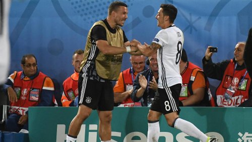 Lukas Podolski zum Karrierende von Mesut Özil