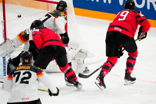 Tränen der Enttäuschung: Eishockey-Team verpasst WM-Titel