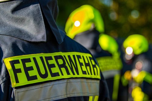 Ein Toter bei Wohnungsbrand in Niederbayern