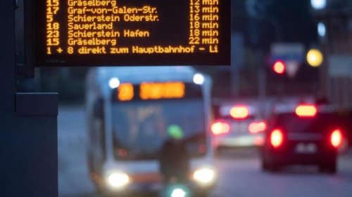 Wiesbaden: Corona bremst Busverkehr in der Stadt aus - 130 Fahrer sind krankgeschrieben