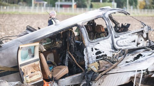 Mädchen (6) nach Flugzeugabsturz schwer verletzt – Vater (51) tot