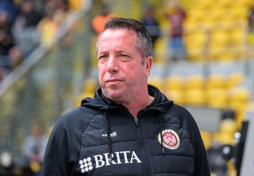 Wehen Wiesbaden kämpft gegen Bielefeld um Zweitliga-Aufstieg