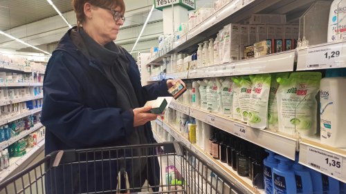 Obst probieren, Shampoo öffnen: Was darf ich im Supermarkt, was ist sogar strafbar?