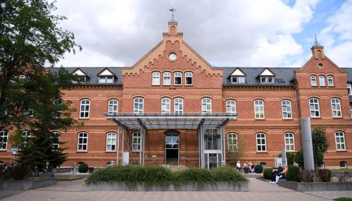 Thüringens erster Hebammenkreißsaal in Arnstadt eröffnet