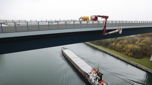 Pendler aufgepasst: Holtenauer Hochbrücken in Kiel für Auto und Lkw erstmal dicht