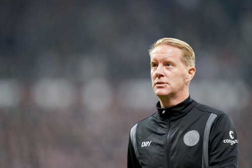 FC St. Pauli absolviert Match bei Borussia Mönchengladbach